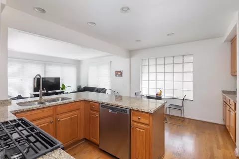 Kitchen - 899 S Brys, Grosse Pointe Woods, MI 48236 photo 1 of 3