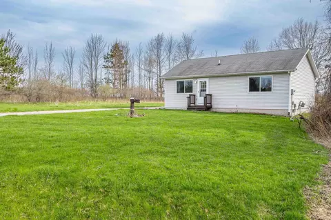 Exterior - 2097 Heather, Gladwin, MI 48624 photo 3 of 12