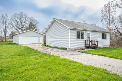 Exterior - 2097 Heather, Gladwin, MI 48624 photo 2 of 12