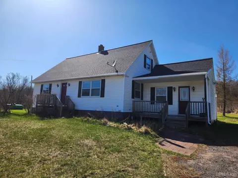 39519 Lower Worham, Chassell, MI 49916
