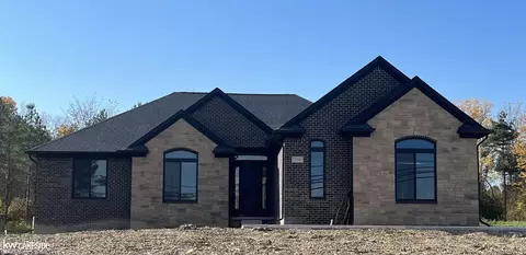 72591 Van Dyke, Romeo, MI 48065