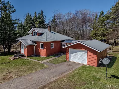 50 Wisconsin, Montreal, WI 54550