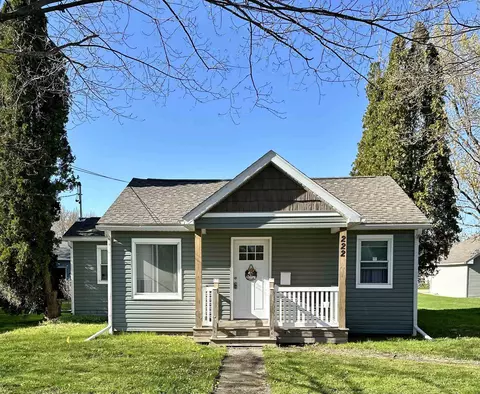 222 W Mcneil, Corunna, MI 48817