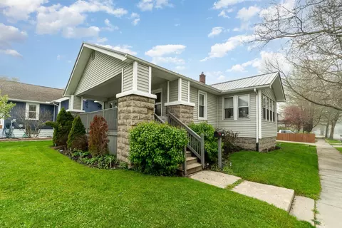 819 Marquette, Bay City, MI 48706