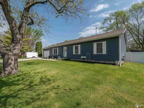 Exterior - 3291 Baycrest, Monroe, MI 48162 photo 6 of 6