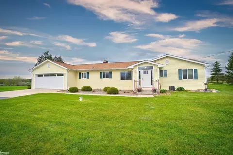 9225 Perry, Grand Blanc, MI 48439