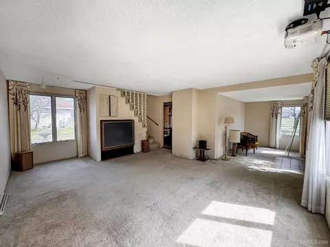 623 S 19th, Escanaba, MI 49829 photo 3