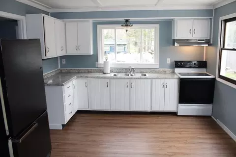 5387 Briarwood, Harrison, MI 48625 photo 2
