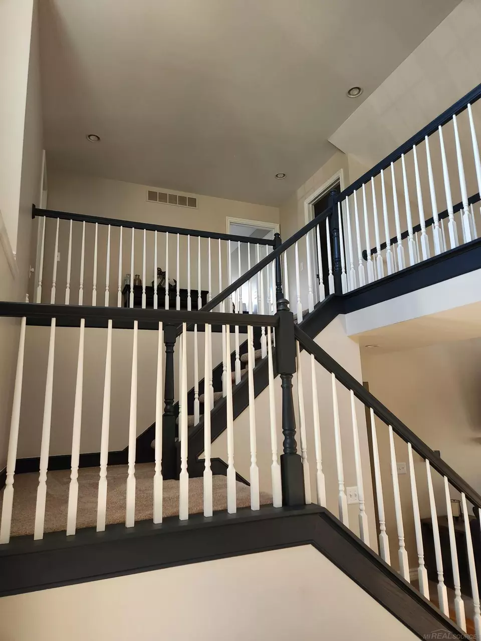 Entry Way - 3411 Woodfield, East China, MI 48054 photo 6 of 7