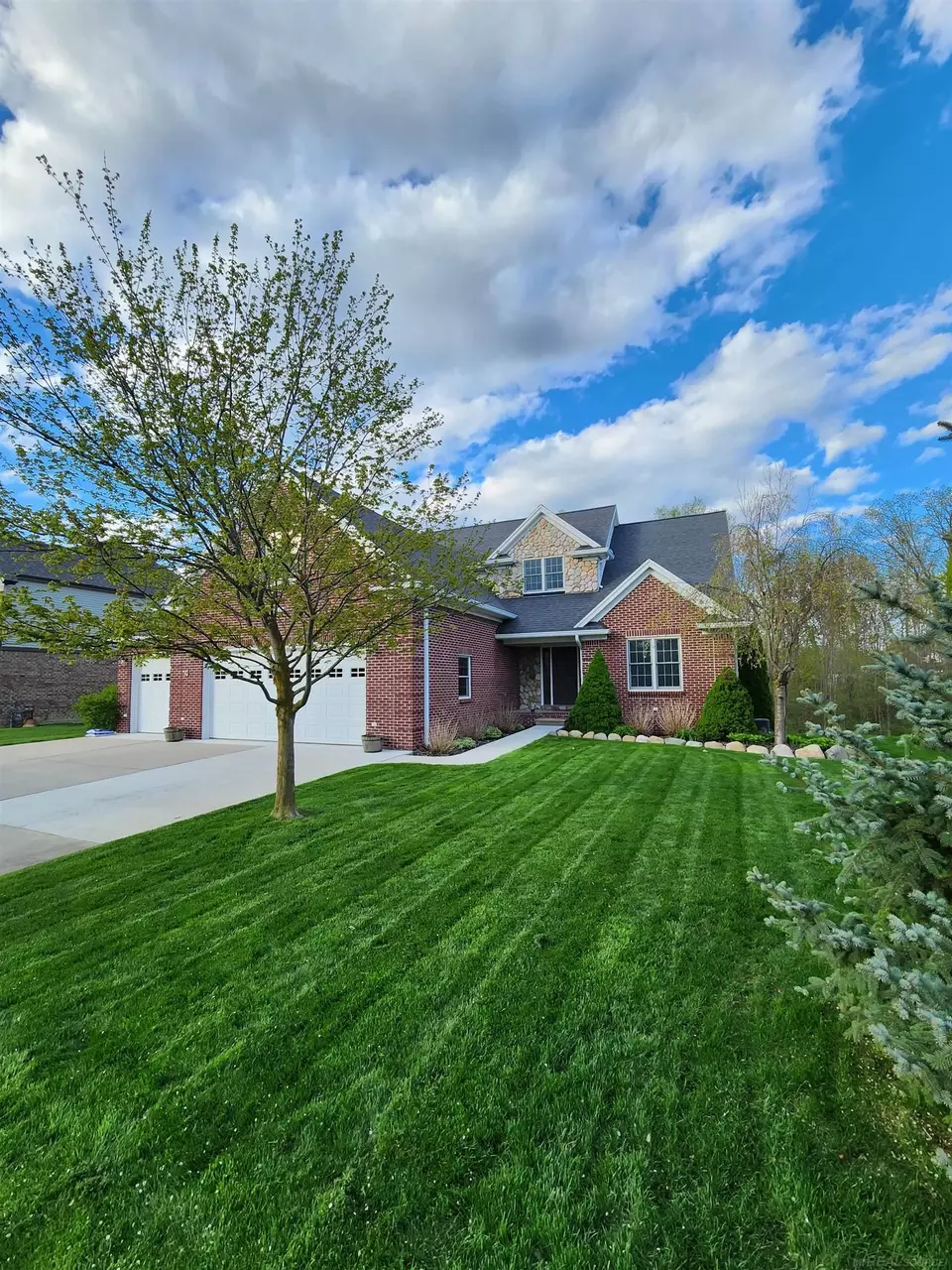 Exterior - 3411 Woodfield, East China, MI 48054 photo 11 of 14
