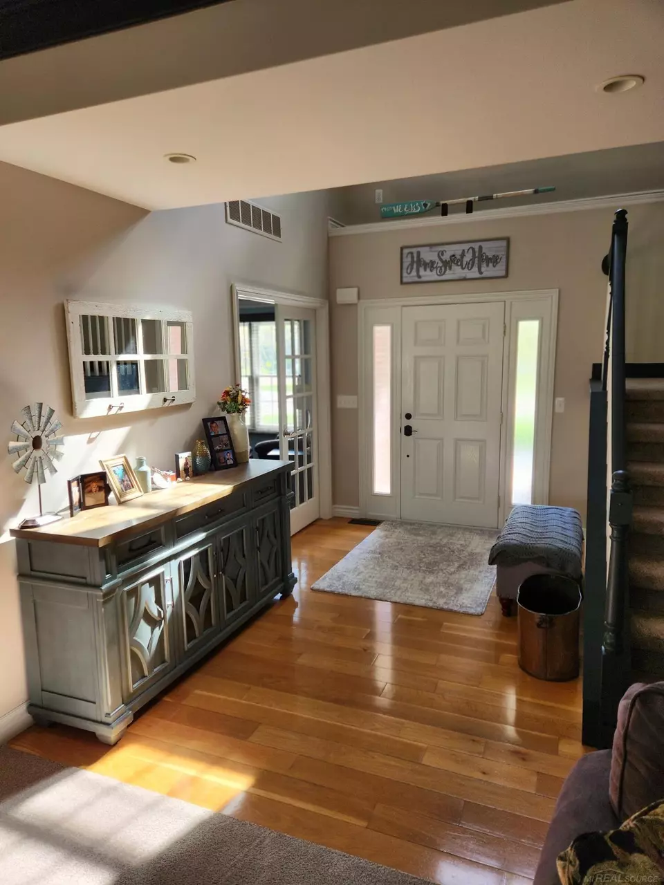 Entry Way - 3411 Woodfield, East China, MI 48054 photo 5 of 7