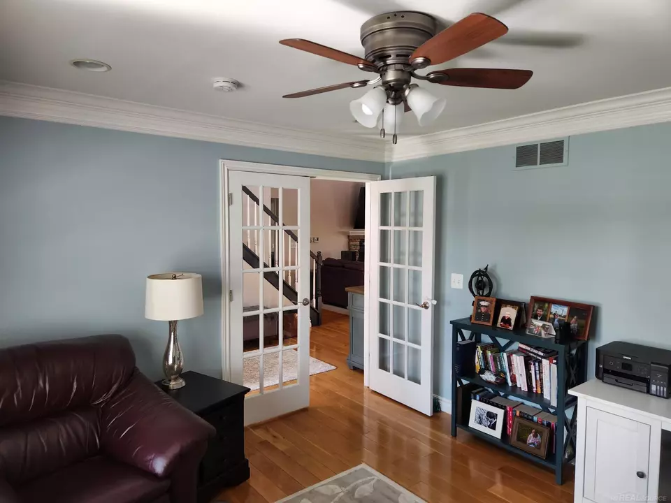 Entry Way - 3411 Woodfield, East China, MI 48054 photo 4 of 7