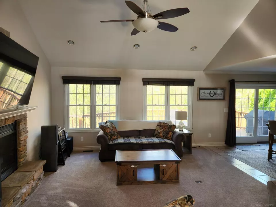Living - 3411 Woodfield, East China, MI 48054 photo 2 of 4