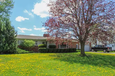 2011 W Stanley, Mount Morris, MI 48458
