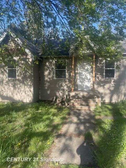 2726 Lowell, Saginaw, MI 48601