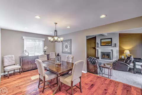 Dining - 17460 Delaware, Macomb, MI 48044 photo 3 of 3
