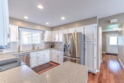 Kitchen - 17460 Delaware, Macomb, MI 48044 photo 1 of 3