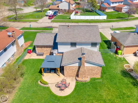 View/Area - 17460 Delaware, Macomb, MI 48044 photo 2 of 4