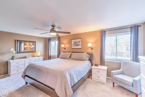 Bedroom - 17460 Delaware, Macomb, MI 48044 photo 1 of 2
