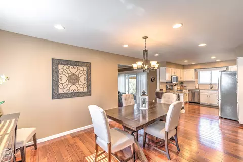 Dining - 17460 Delaware, Macomb, MI 48044 photo 2 of 3