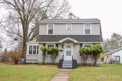533 Cass, Kingsford, MI 49802