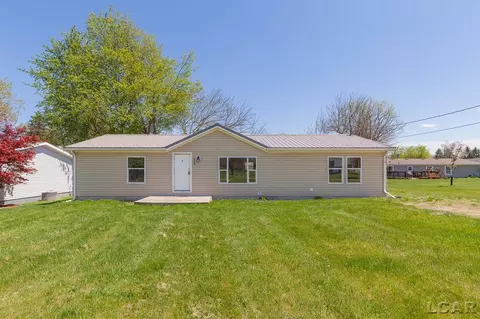 699 W W Mnr, Manitou Beach, MI 49253
