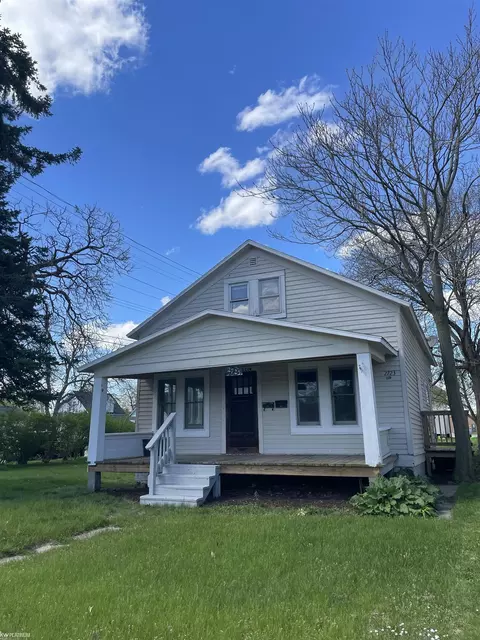 2723 North Prt, Huron, MI 48060