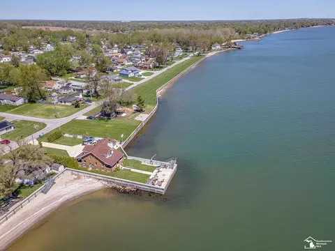 2174 Edgewater, Monroe, MI 48162 photo 47