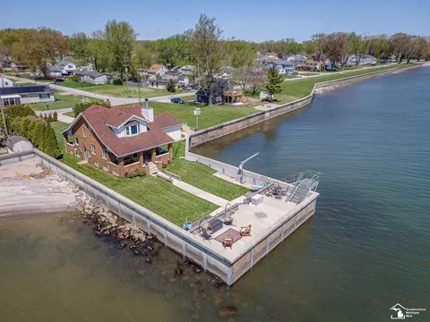 2174 Edgewater, Monroe, MI 48162 photo 51