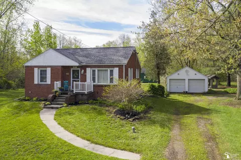 3827 Saint Anthony, Temperance, MI 48182
