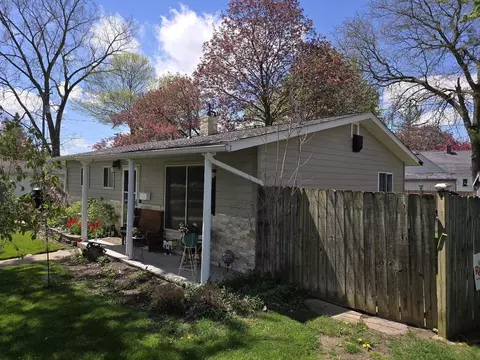 1115 Dingwall, Owosso, MI 48867 photo 3