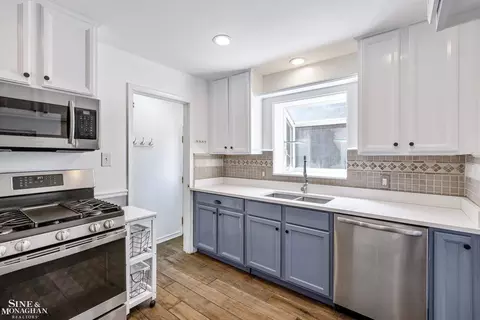 2279 Stanhope, Grosse Pointe Woods, MI 48236 photo 14