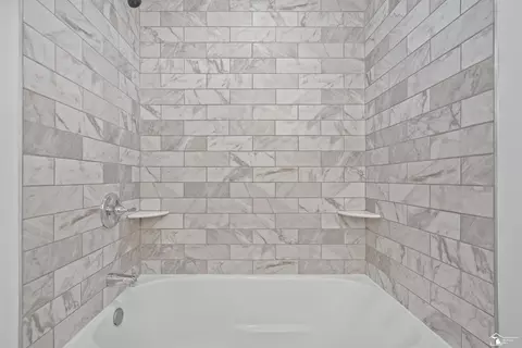 Bath - 12491 Woodside, Carleton, MI 48117 photo 4 of 4