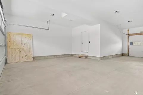 Other - 12491 Woodside, Carleton, MI 48117 photo 9 of 10