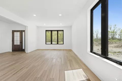 Living - 12491 Woodside, Carleton, MI 48117 photo 1 of 3