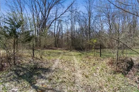 55 W Bradford, Midland, MI 48640