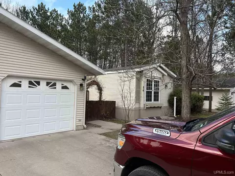 Exterior - 34 Maple View Dr, Gladstone, MI 49837 photo 1 of 9