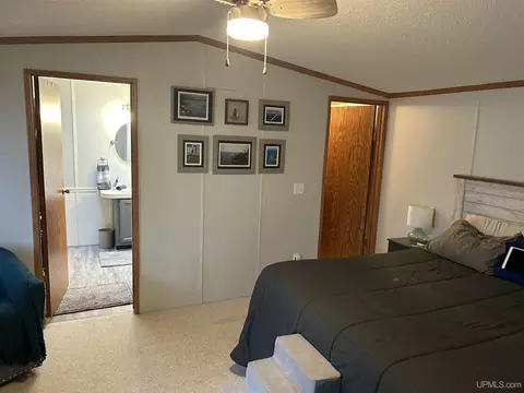 Bedroom - 34 Maple View Dr, Gladstone, MI 49837 photo 1 of 3