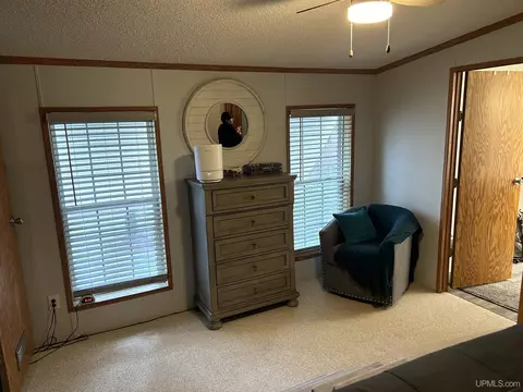 Bedroom - 34 Maple View Dr, Gladstone, MI 49837 photo 2 of 3