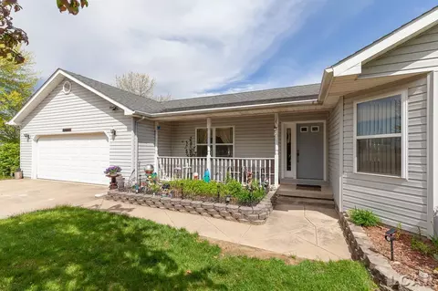 12527 Hogan, Clinton, MI 49236