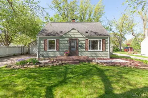 407 Brown, Tecumseh, MI 49286