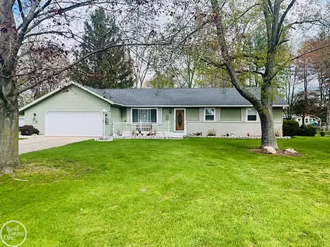 4614 Kingsbury, Port Huron, MI 48060