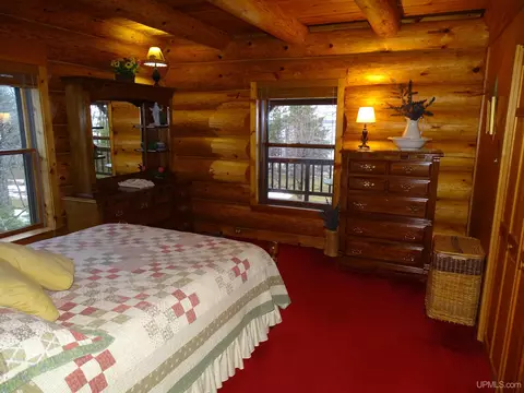 Bedroom - 13812 Ford, L'anse, MI 49946 photo 1 of 5
