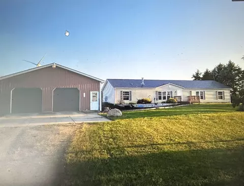 4306 E Pierce, Ithaca, MI 48847