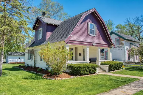 650 N Saginaw, Owosso, MI 48867