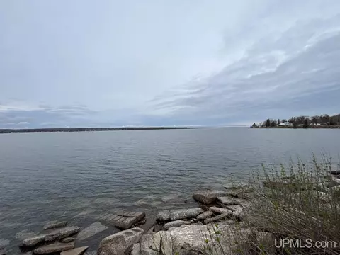 339 N Front, L'anse, MI 49946 photo 34