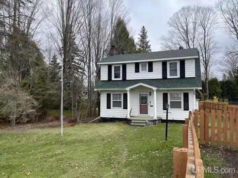 339 N Front, L'anse, MI 49946 photo 21