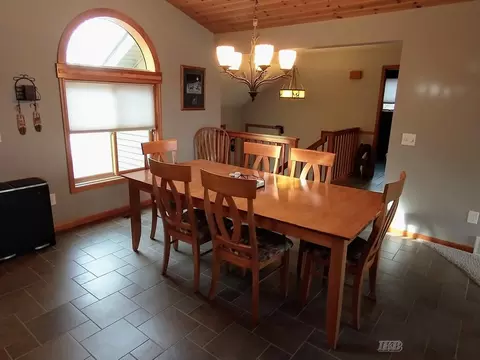 Dining - 4599 Queens, Gladwin, MI 48624 photo 2 of 2