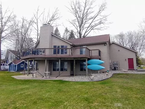 Exterior - 4599 Queens, Gladwin, MI 48624 photo 11 of 14
