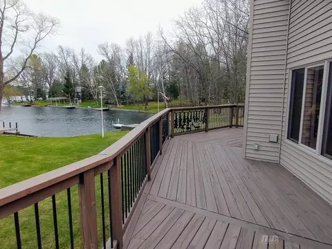 Exterior - 4599 Queens, Gladwin, MI 48624 photo 7 of 14